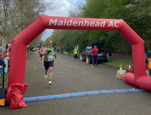 Maidenhead Easter 10 Mile